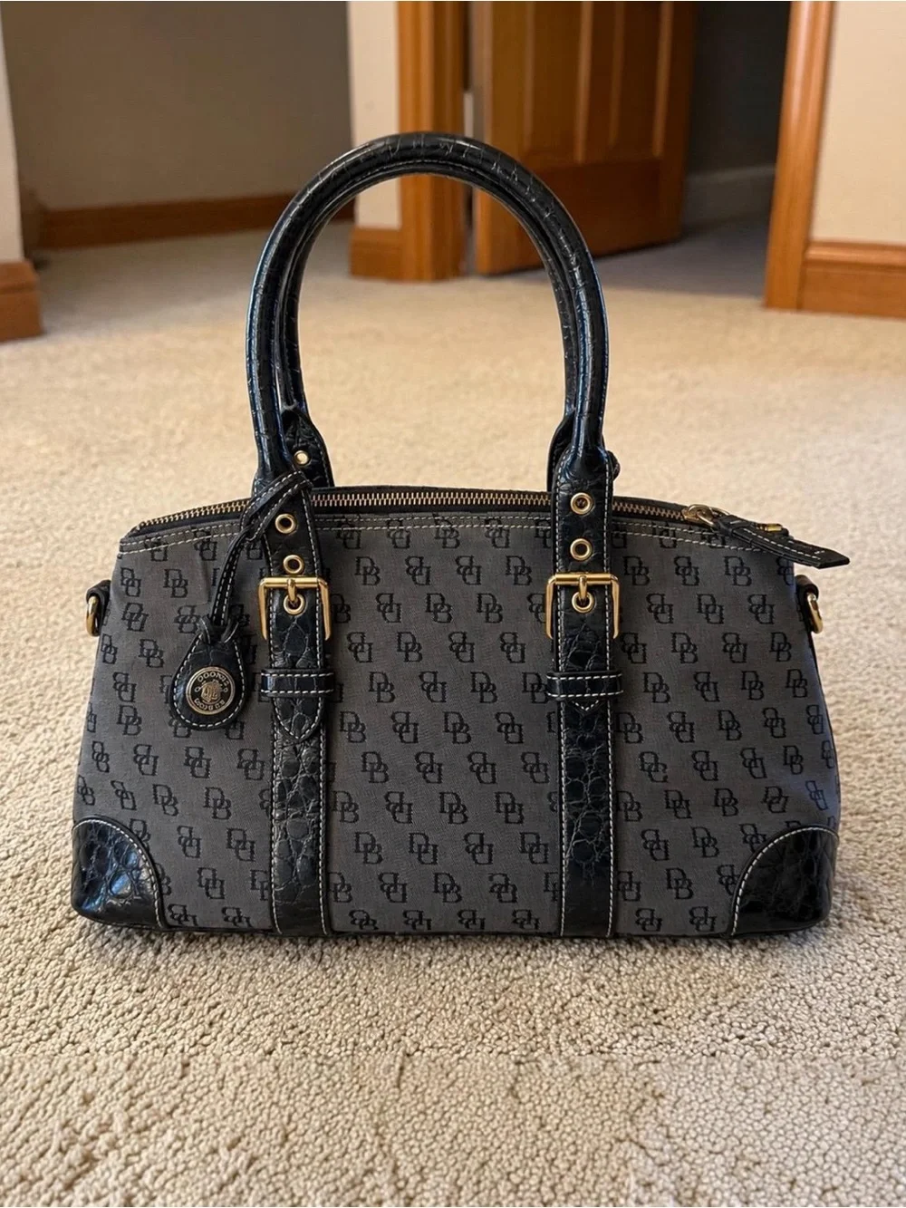 Dooney & Bourke vintage dooney
